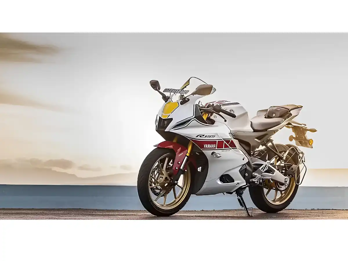 Yamaha R2. Yamaha R2 pre-bookings open in India