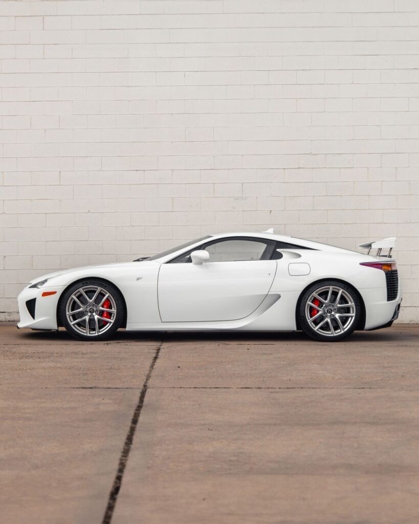 Lexus LFA